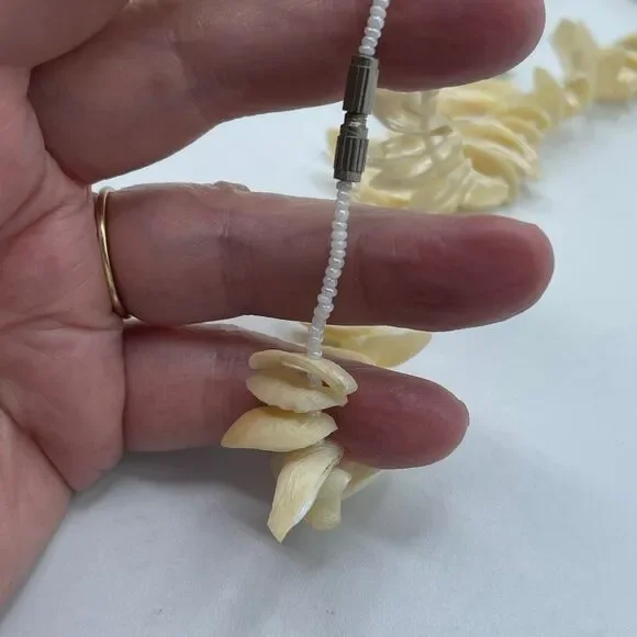 Vintage Mother of Pearl shell spike necklace “Surf Warrior”. - Picture 4 of 7